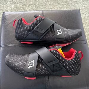 Peleton cycling shoes